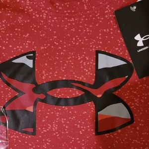Boys size Large Underarmour shirt
